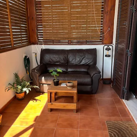 Casa Amplia Y Moderna De 3 En Complejo Con Piscina كوستا تاغيسي