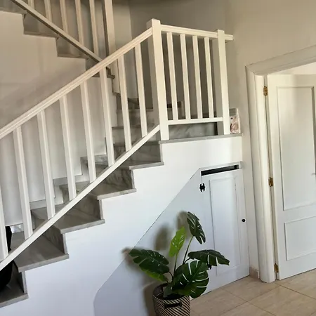 Casa Amplia Y Moderna De 3 En Complejo Con Piscina كوستا تاغيسي