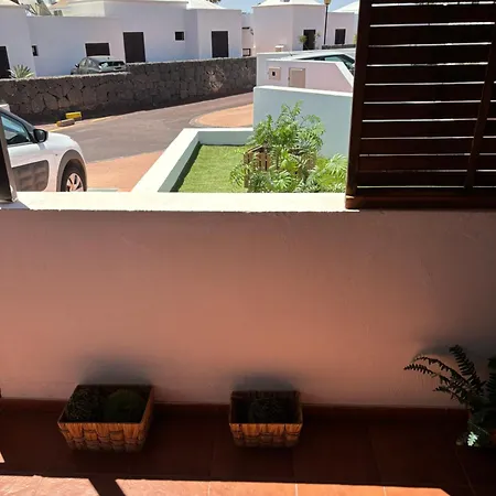 Prázdninový dům Casa Amplia Y Moderna De 3 En Complejo Con Piscina Costa Teguise
